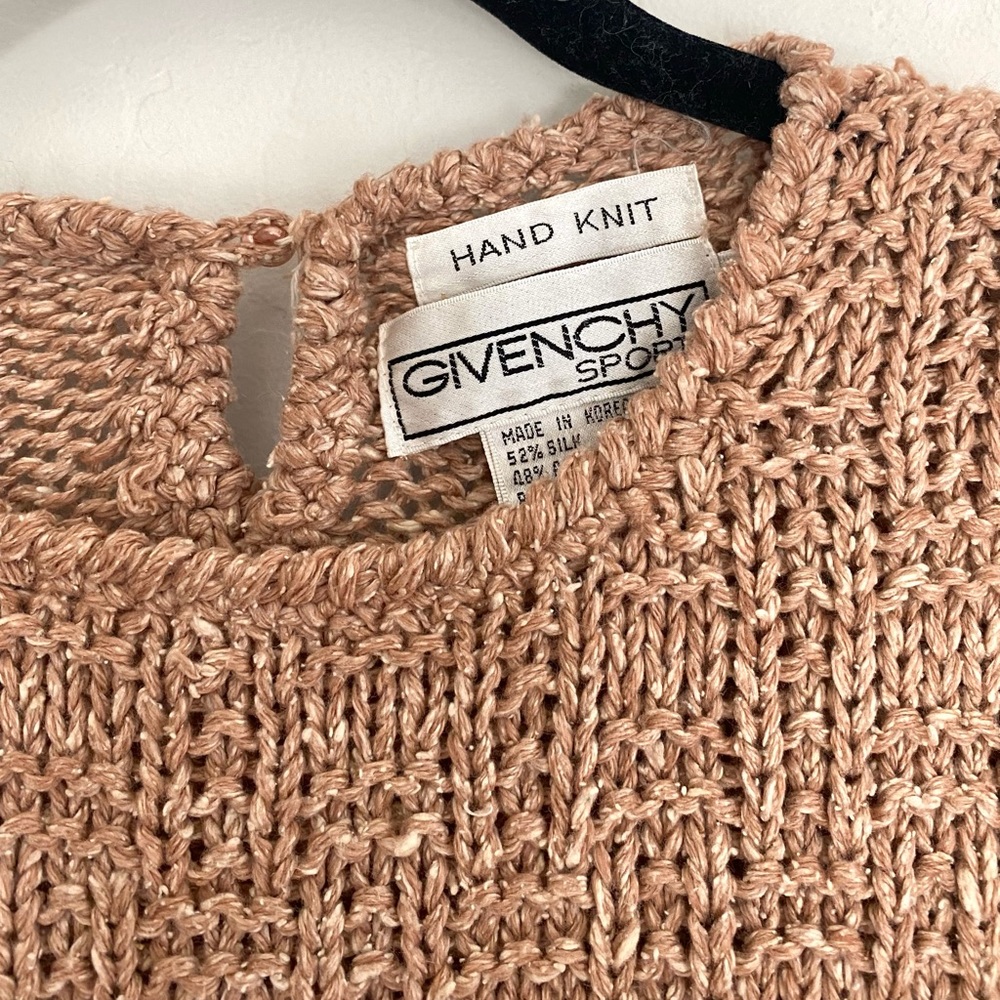 90s Givenchy Sport sweater - Picture 2 of 9